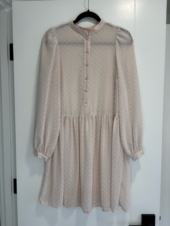 H&M Dresses & Skirts - Long sleeve dress